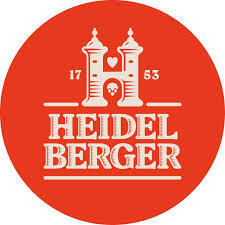 Rotes rundes Logo mit zwei Türmen, Herz in der Mitte und Schriftzug "Heidelberger"